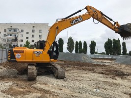 Экскаватор гусеничный JCB 205